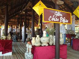 Tourisme le circuit du village de céramique de Chu Dau